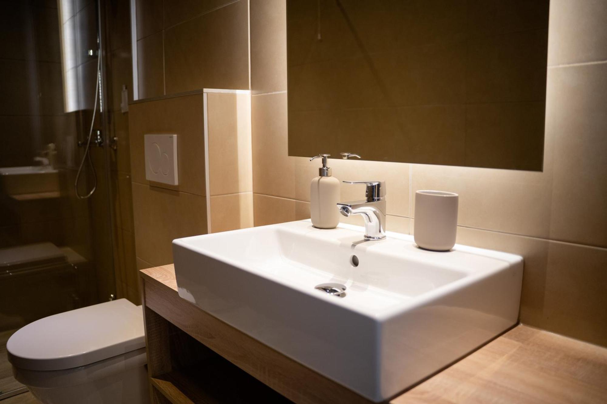 Olivia Rooms Belgrado Exterior foto